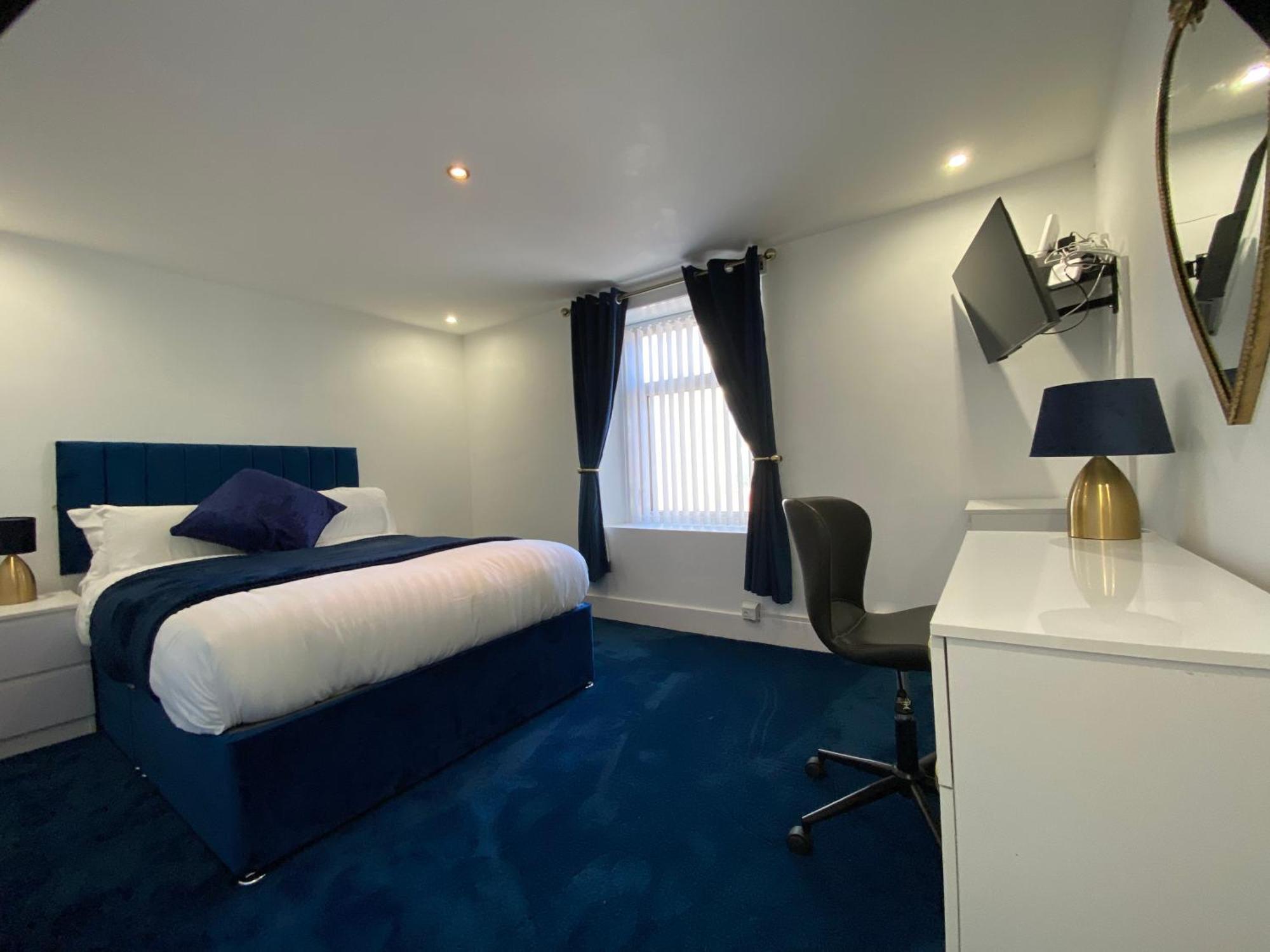 Aquarius Apartment - Sea View - Sleeps Seven Blackpool Exterior photo